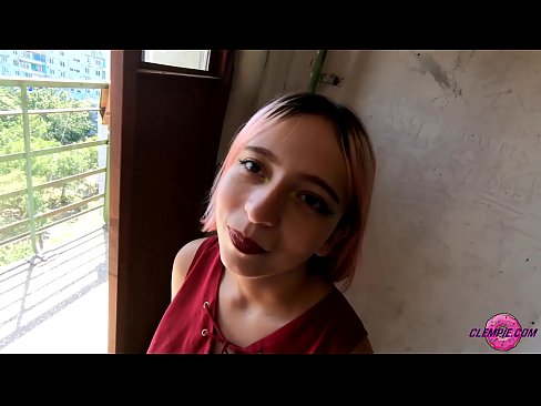 ❤️ Nemandi Sensual sýgur ókunnugan í úthafinu - Ásamt andliti hans ☑ Rússneskt klám á is.extratorrents.top ☑